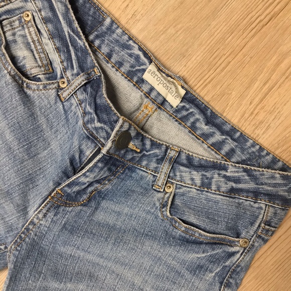 AEROPOSTALE BRAND JEANS BAYLA SKINNY 1/2 SHORT - Picture 3 of 5